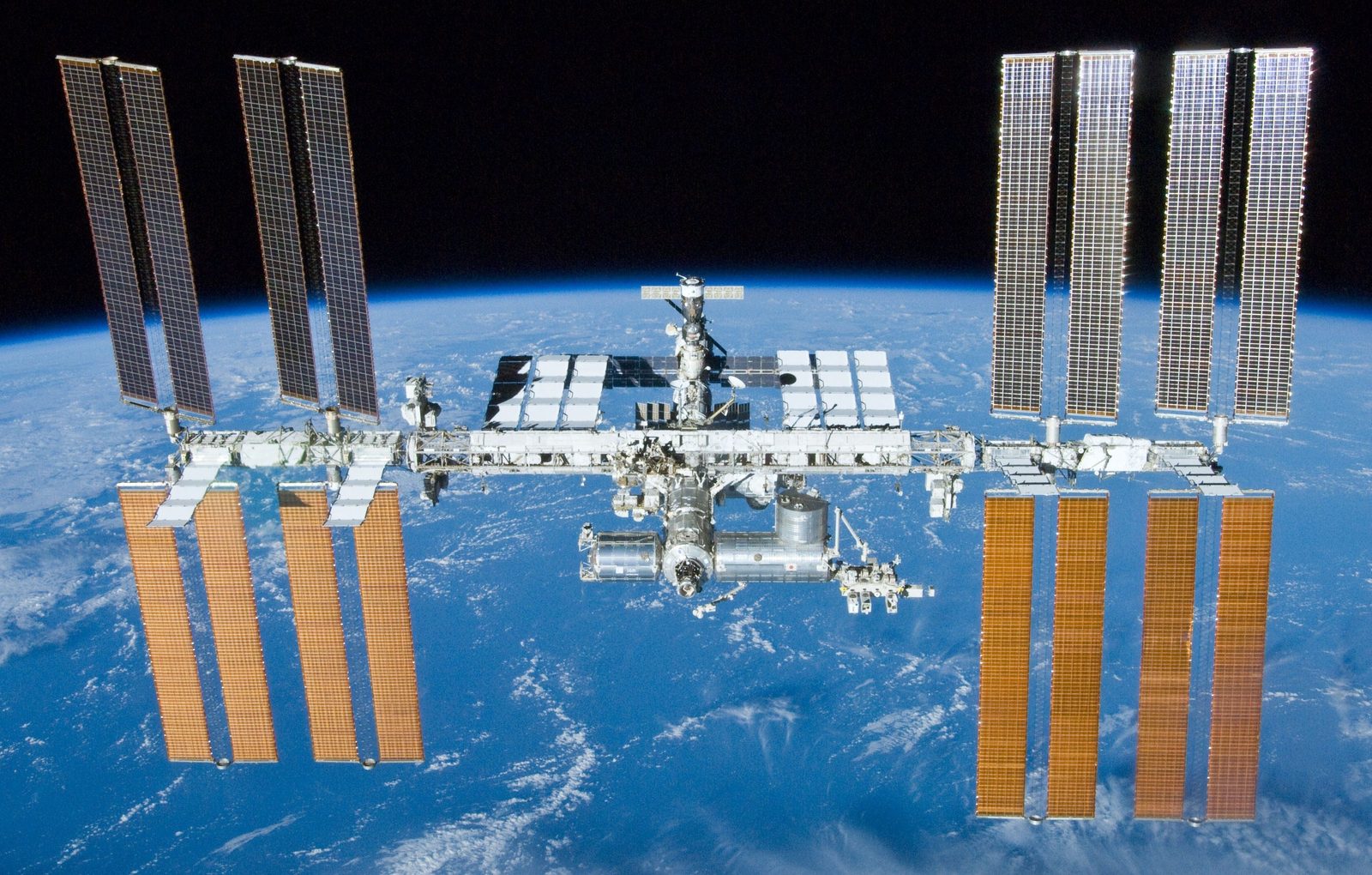 Partnering to manufacture in orbit